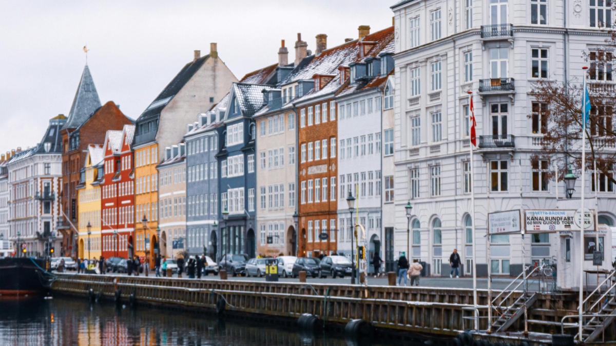 Så samarbetar WhatsApp influencers i Sweden med UK varumärken