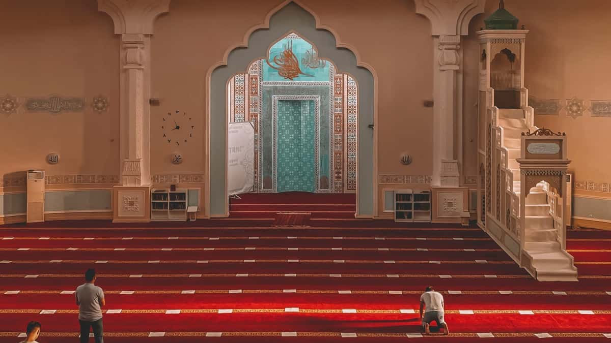 Svenska creators: nå Schweiz‑spons för event — snabbt