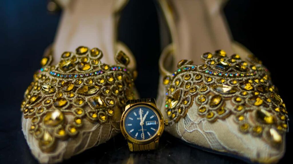 Praktisk guide for svenska kreatorer: hur du hittar, kontaktar och pitchar Venezuelamarken pa Lazada for att hoppa pa musiktrender steg for steg.