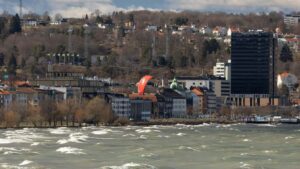 Praktisk guide for svenska kreatorer: hur du nar estniska varumarken pa WeChat for att lyfta fram nya artister kanaler, pitchar och snabba hacks.