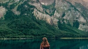 Praktisk guide for svenska annonsorer: hur du hittar och bygger langsiktiga samarbeten med midtier Rumbleskapare i Schweiz taktiker, verktyg och riskhantering.