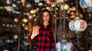 Praktisk guide for svenska annonsorer: hur du hittar, utvarderar och aktiverar TikTokskapare i Venezuela for nya halsokostprodukter.